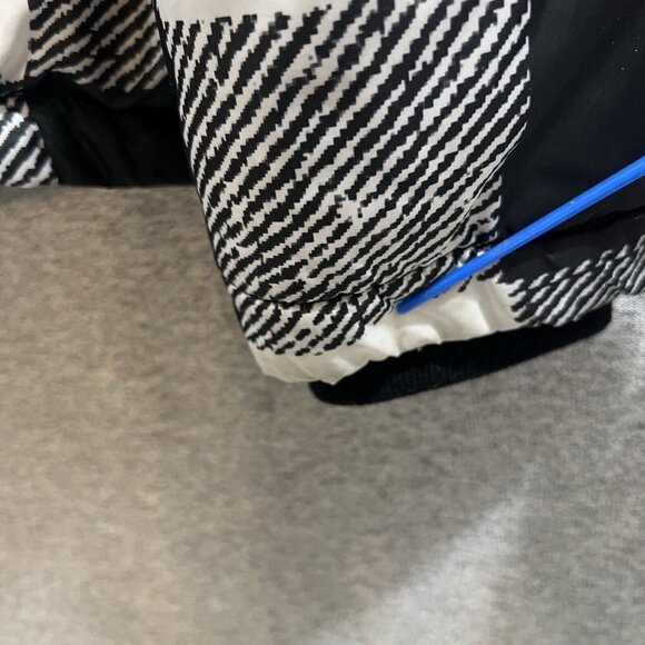 Tommy Hilfiger Puffer Jacket Men Size Large Pockets Outdoor - Picture 14 of 16